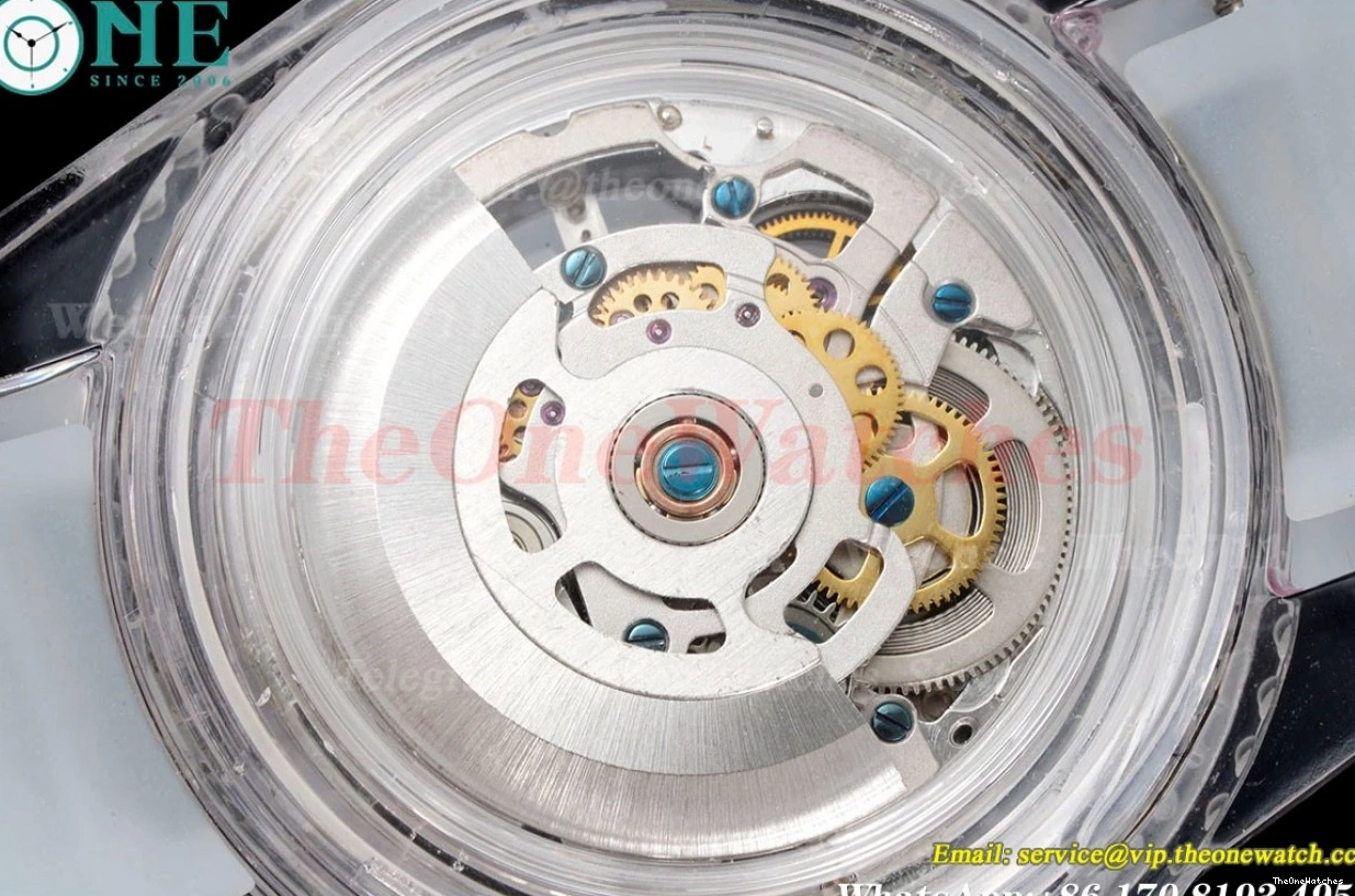 A2824 Acrylic F8F Skeleton Date No Submariner RU Dial 40MM 1210